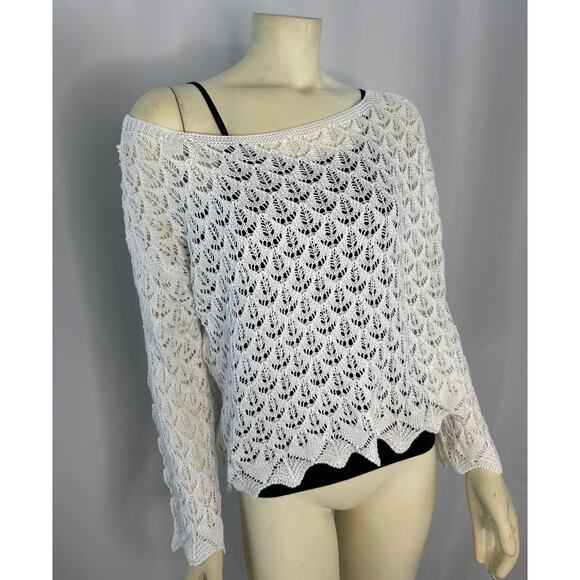 NWT CCK Style White Crochet crewneck with large sexy neck, scalloped size medium - Picture 3 of 12